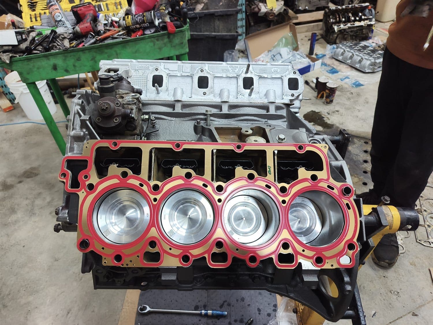 Full 6.7 Power Stroke reman — 2017 Ford F-550 — photo 1