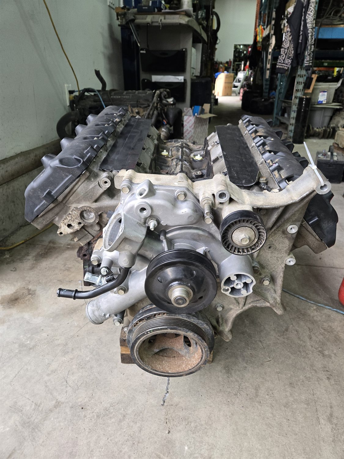 2018 Ram 1500 Classic · 5.7L HEMI V8